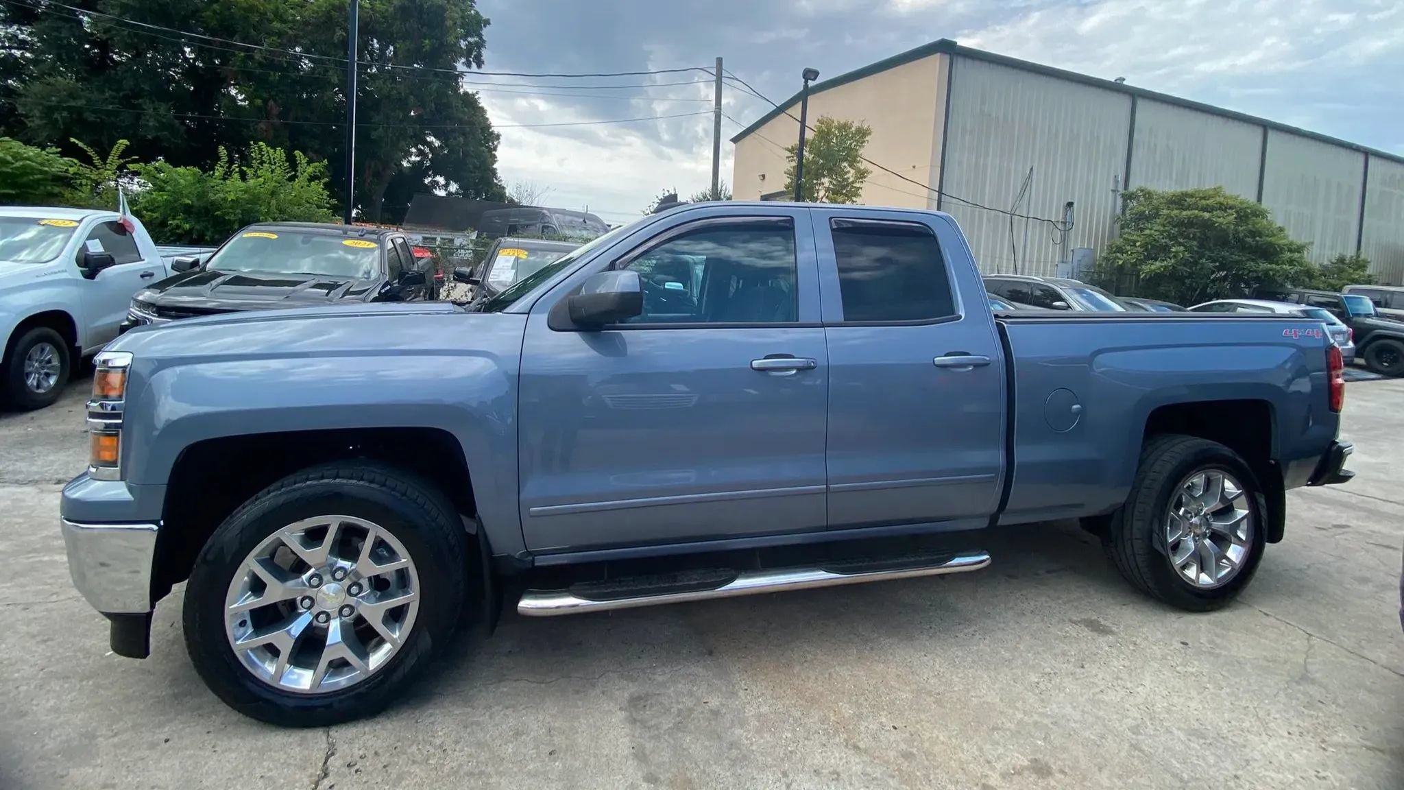 Used 2015 Chevrolet Silverado 1500 LT w/ All Star Edition AWD/4WD image 3