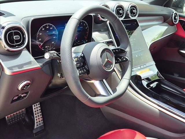 New 2027 Mercedes-Benz GLC 300 image 3
