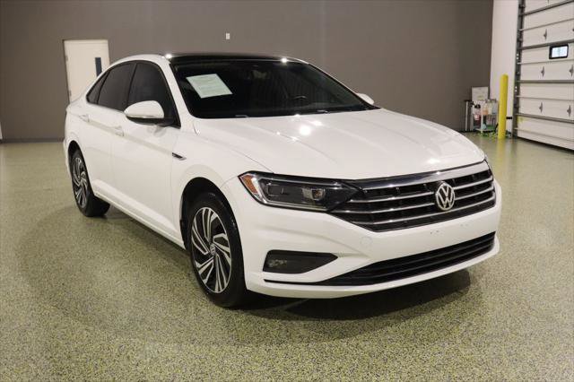 Used 2020 Volkswagen Jetta SEL Premium