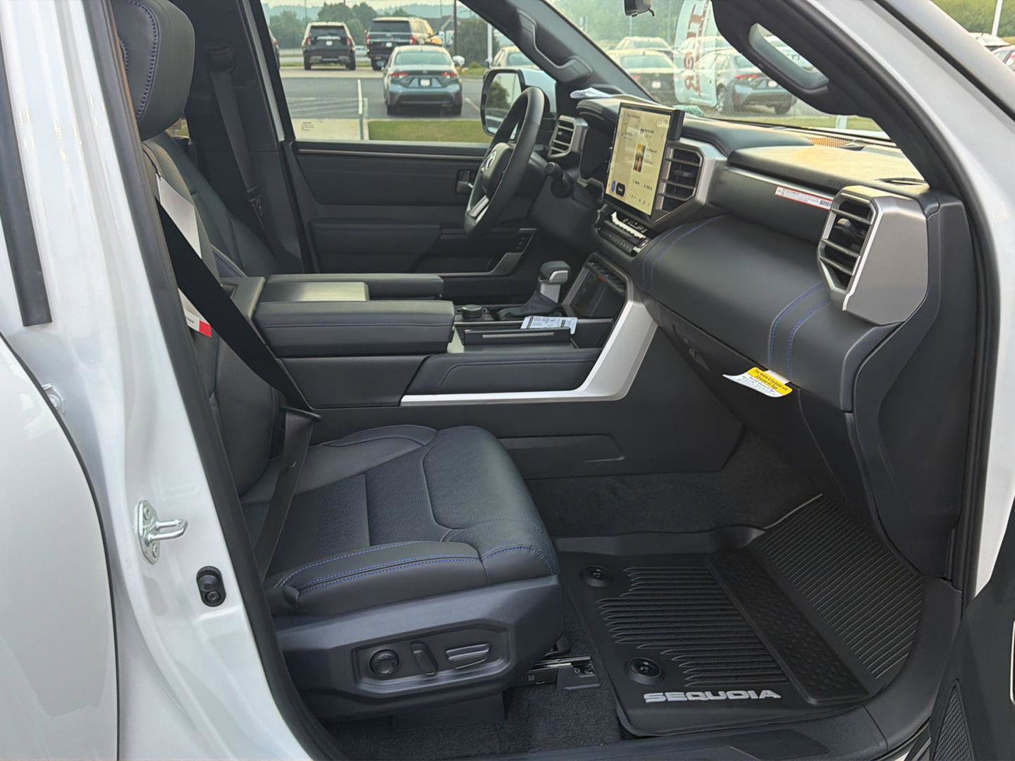 New 2026 Toyota Sequoia Platinum AWD/4WD image 15