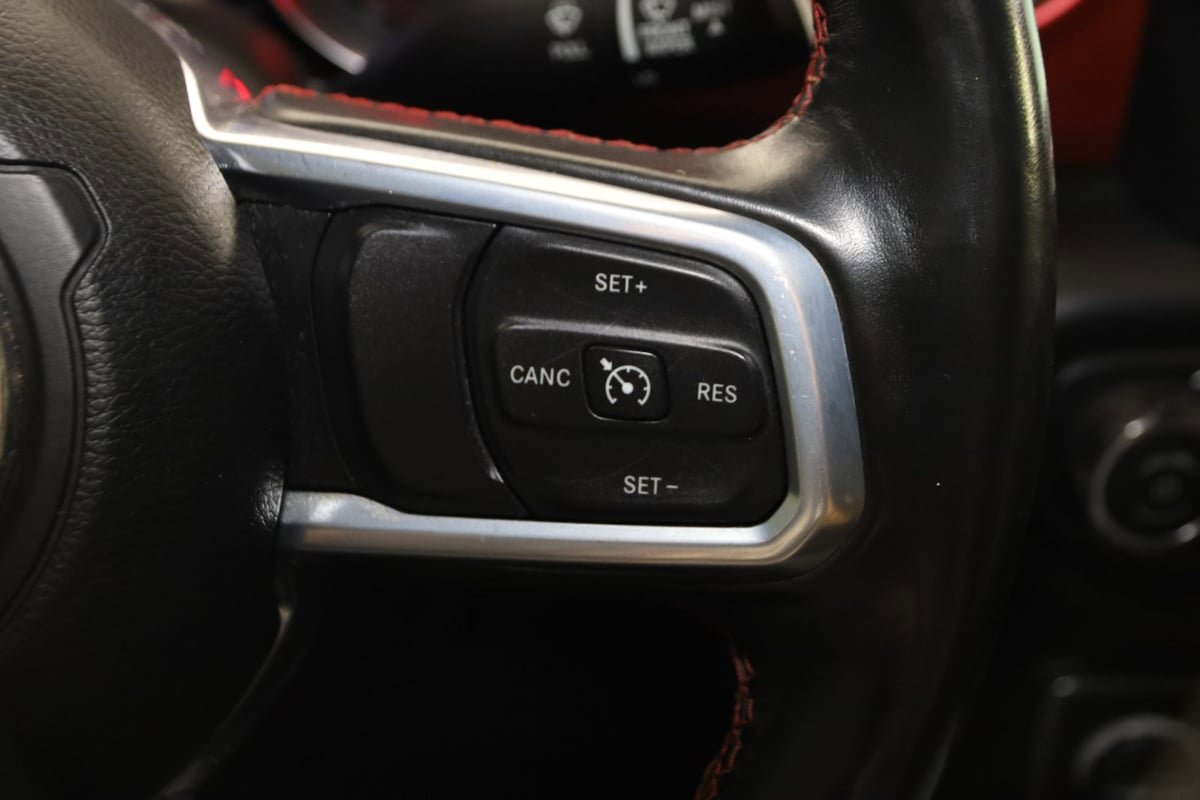 Used 2020 Jeep Gladiator Rubicon AWD/4WD image 38