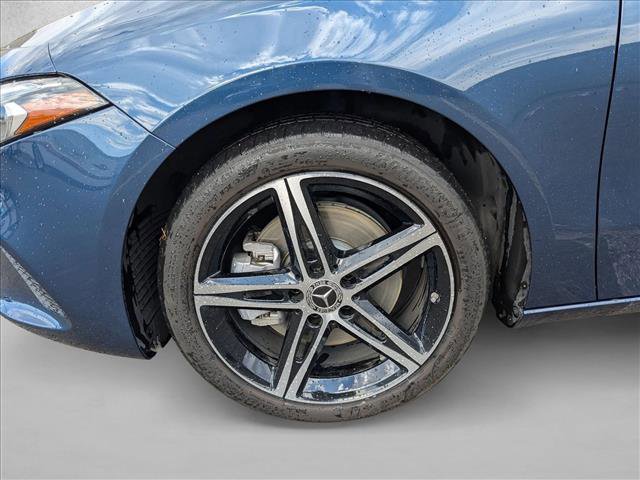 Certified 2022 Mercedes-Benz A 220 4MATIC image 20