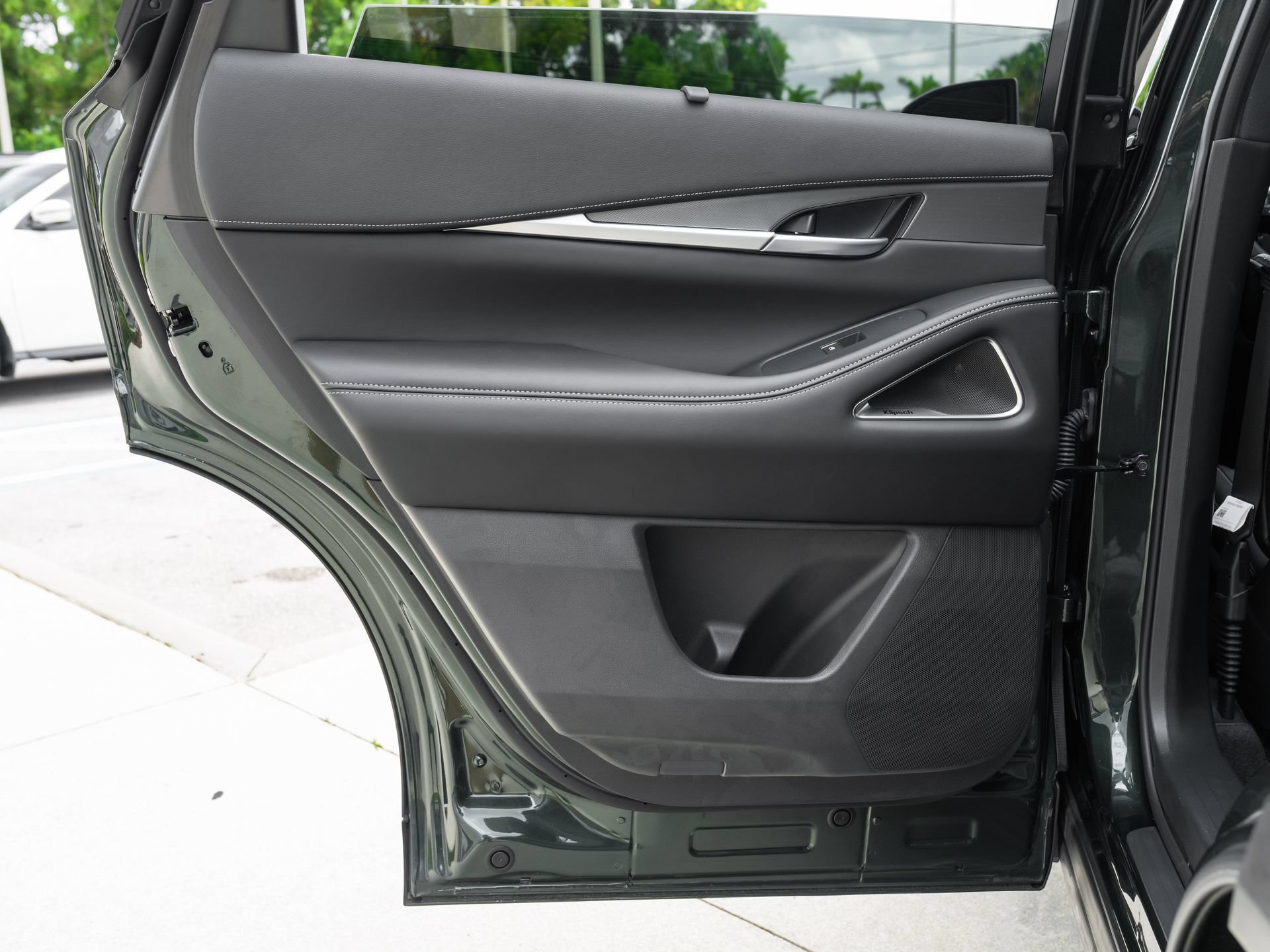 Certified 2026 INFINITI QX60 Luxe w/ Cargo Package FWD image 31