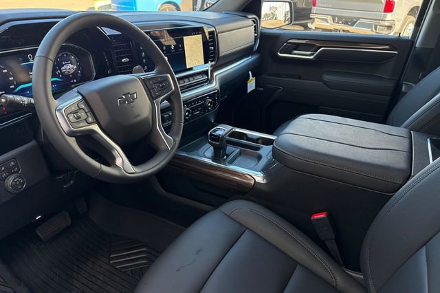 New 2026 Chevrolet Silverado 1500 RST w/ Dark Appearance Package image 13
