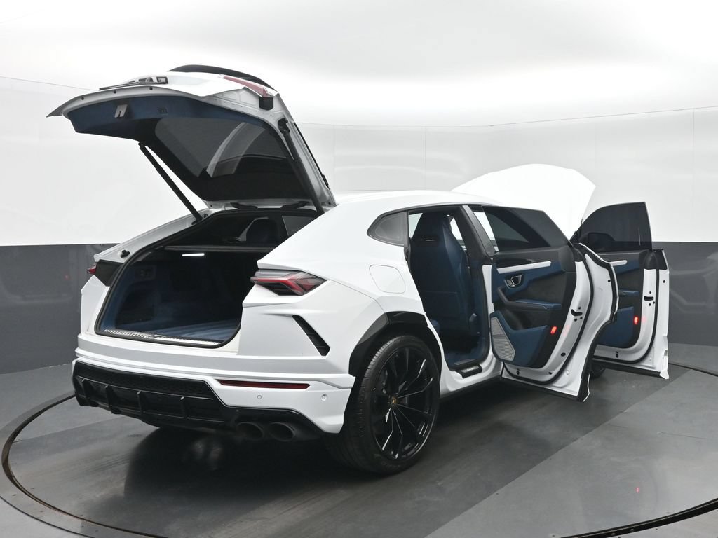 Used 2020 Lamborghini Urus AWD/4WD image 38
