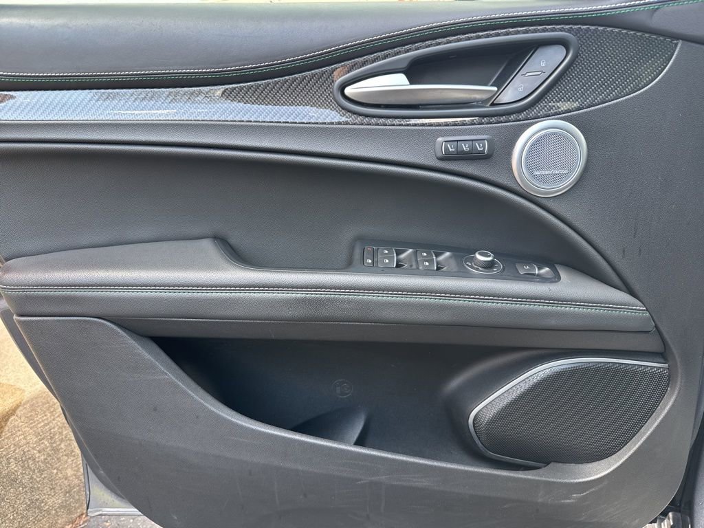 Used 2019 Alfa Romeo Stelvio Quadrifoglio w/ Driver Assist Dynamic Package image 29