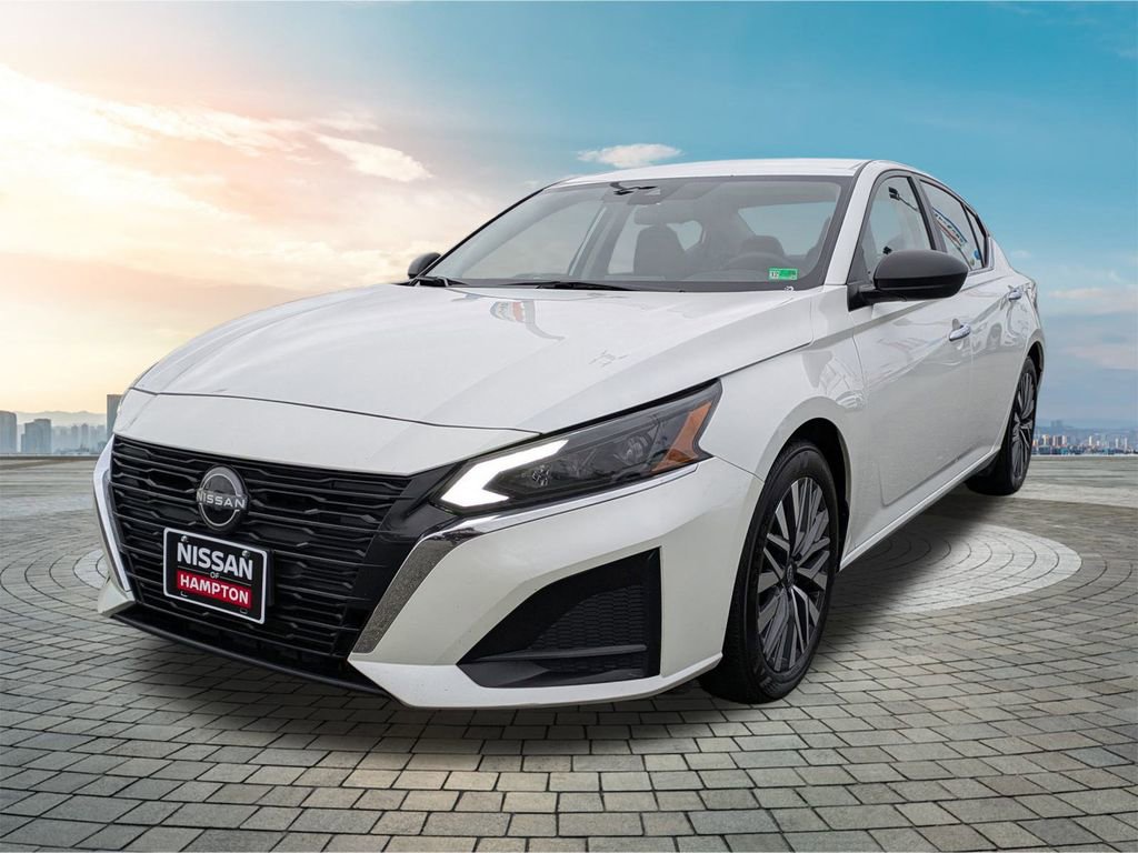 Certified 2024 Nissan Altima 2.5 SV image 9