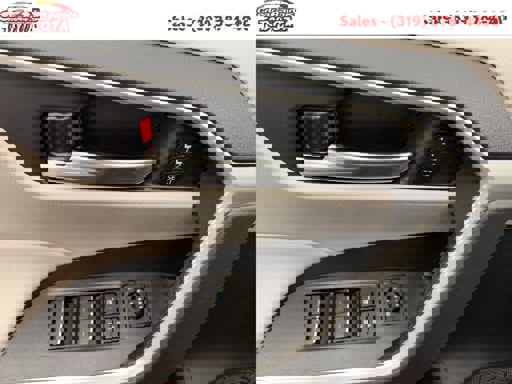 New 2025 Toyota RAV4 XLE Premium image 10