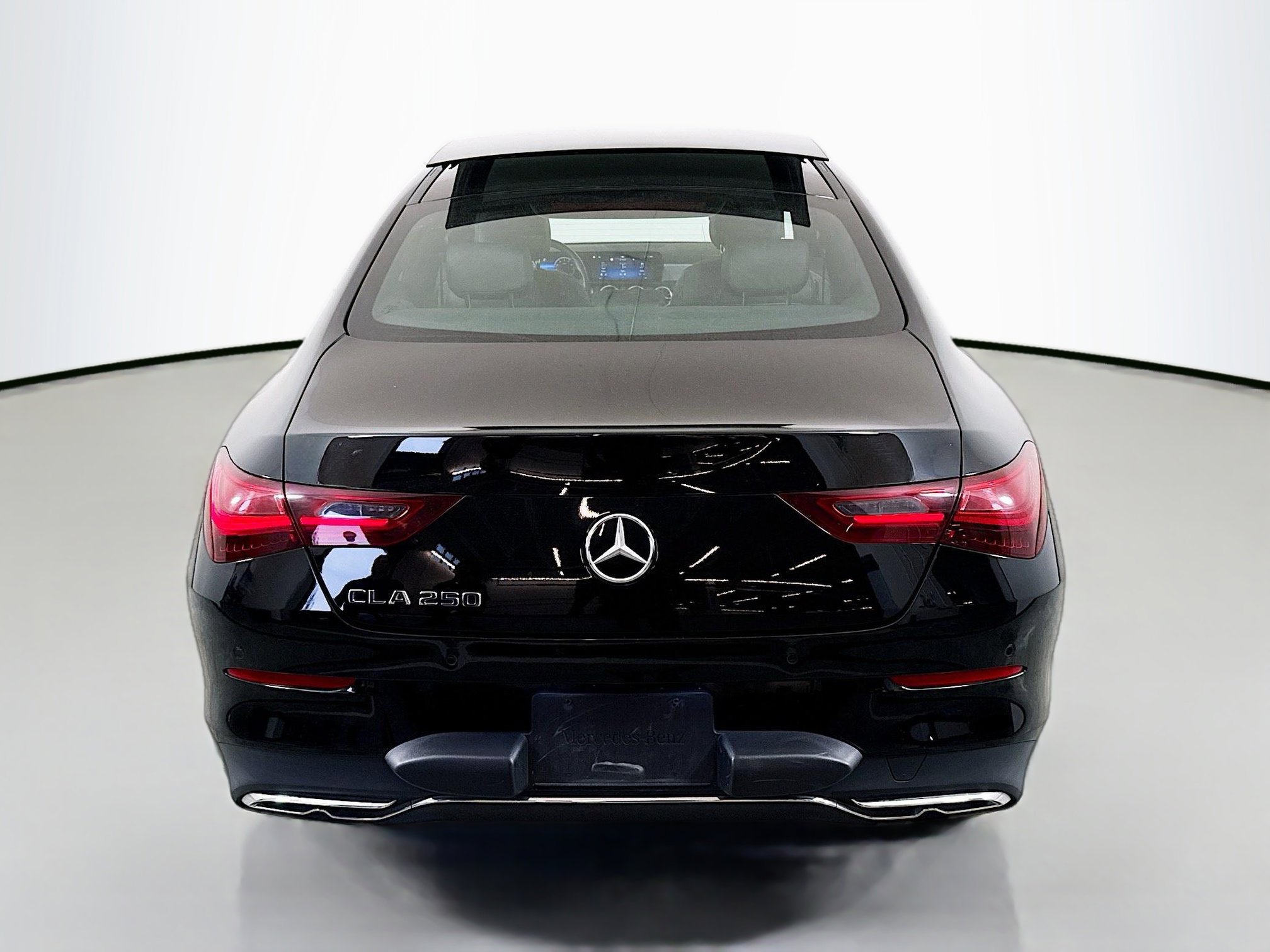Used 2025 Mercedes-Benz CLA 250 image 6