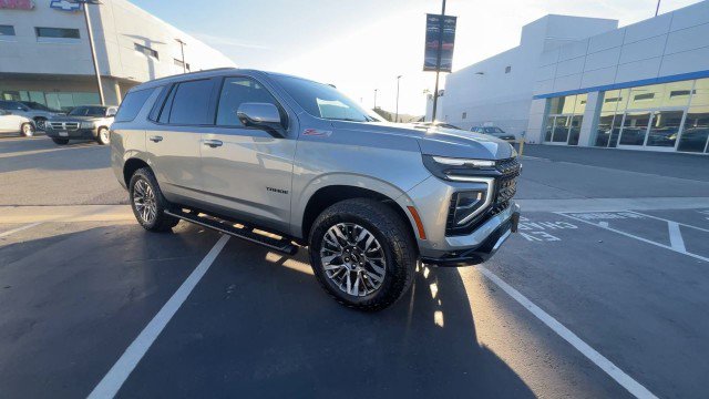 Used 2025 Chevrolet Tahoe Z71 w/ Comfort Package image 2