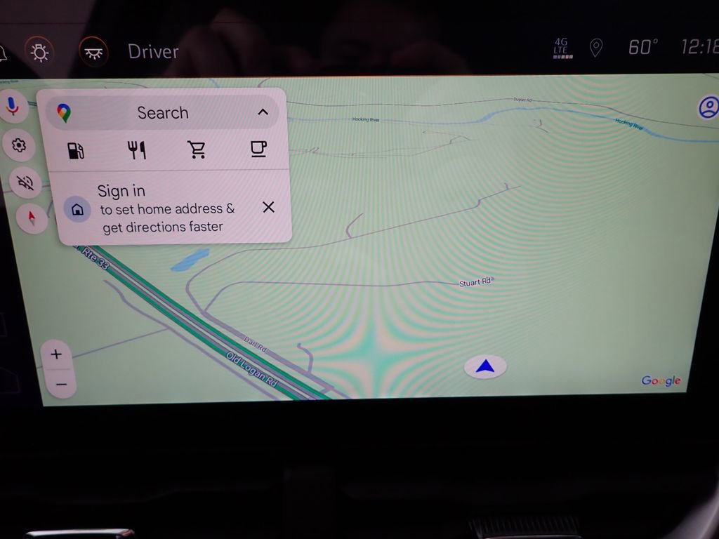 Used 2025 Chevrolet Equinox LT w/ Convenience Package II image 3