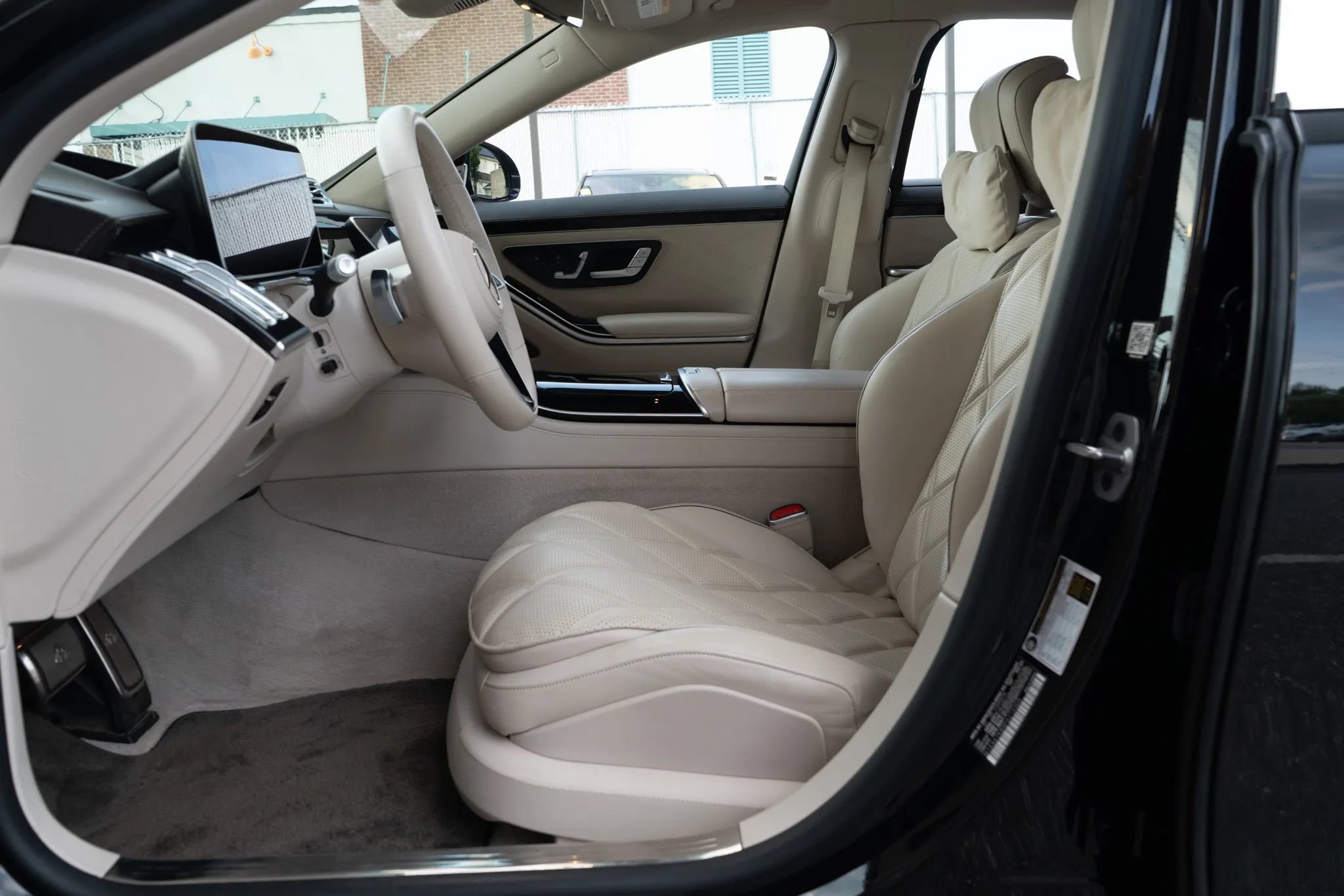 Used 2023 Mercedes-Benz Maybach S 680 4MATIC image 50
