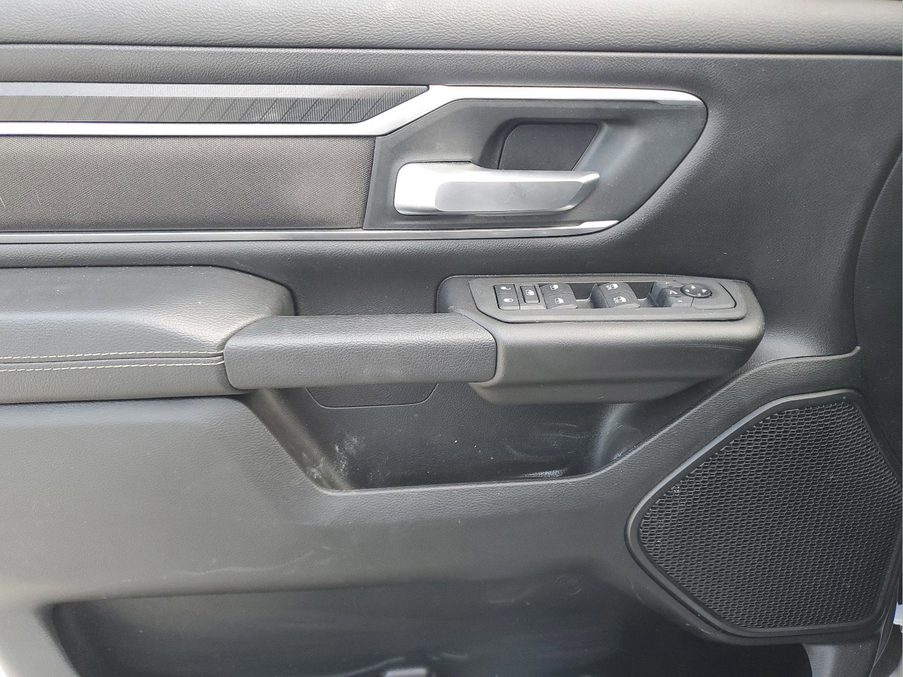 Certified 2025 RAM 1500 Big Horn AWD/4WD image 12