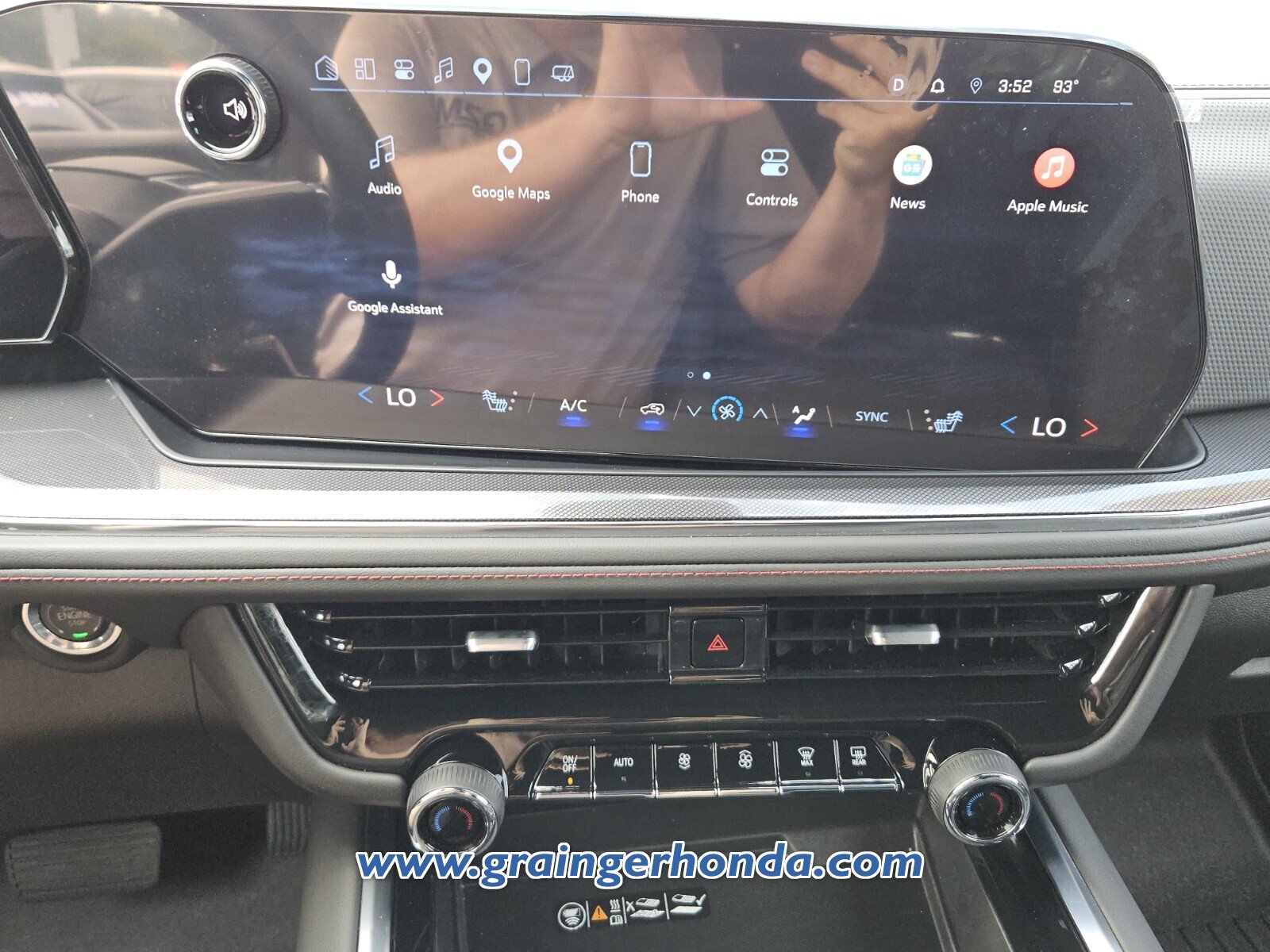 Used 2025 Chevrolet Tahoe RST w/ Comfort Package RWD image 15