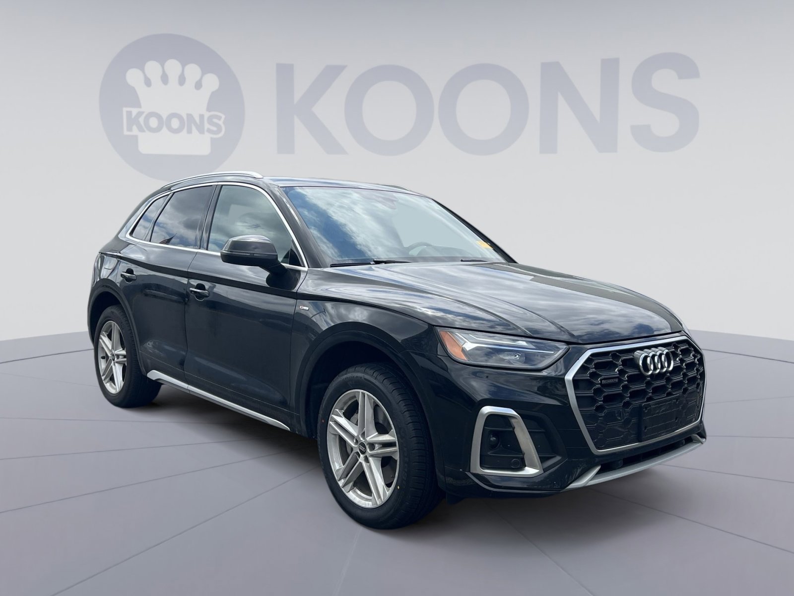 Used 2021 Audi Q5 e Premium w/ Convenience Package AWD/4WD image 8