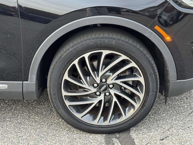 Used 2020 Lincoln Nautilus Reserve AWD/4WD image 7