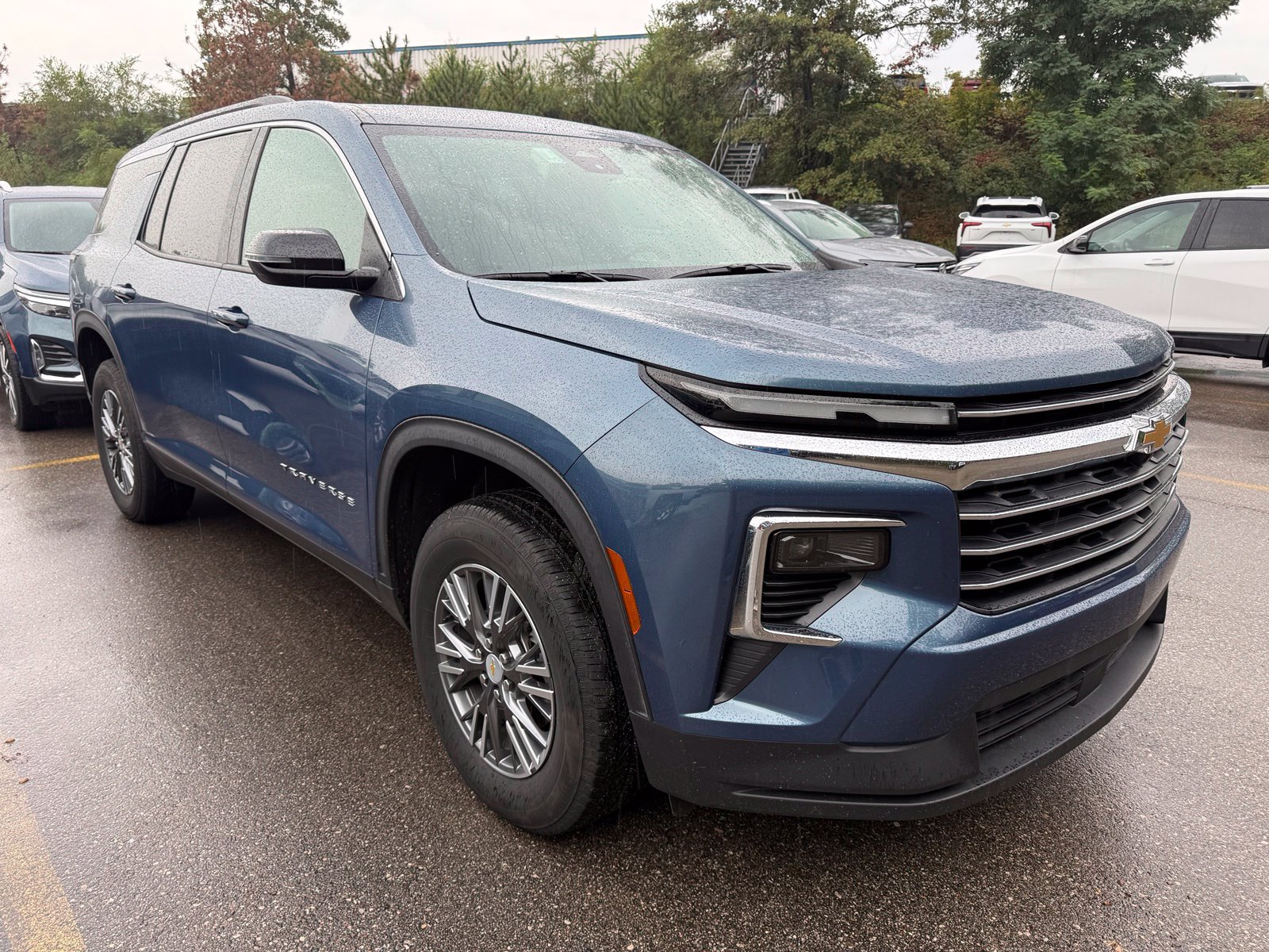 Used 2026 Chevrolet Traverse LT