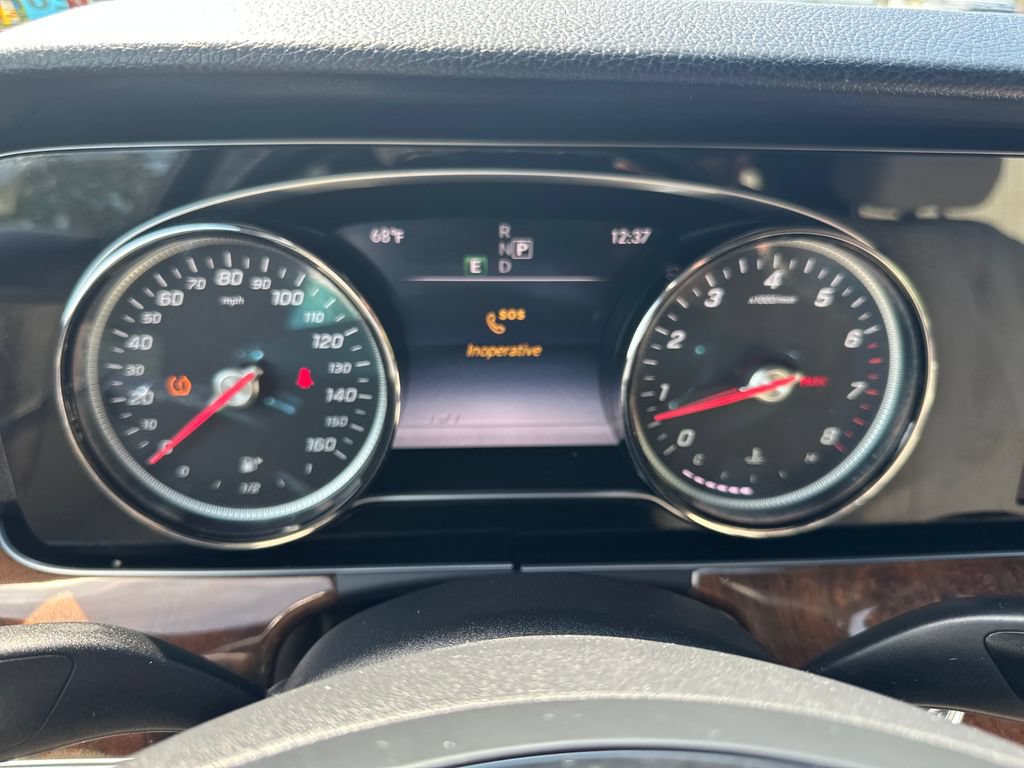 Used 2017 Mercedes-Benz E 300 4MATIC image 28
