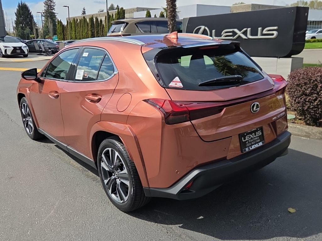 New 2026 Lexus UX 300h AWD image 3