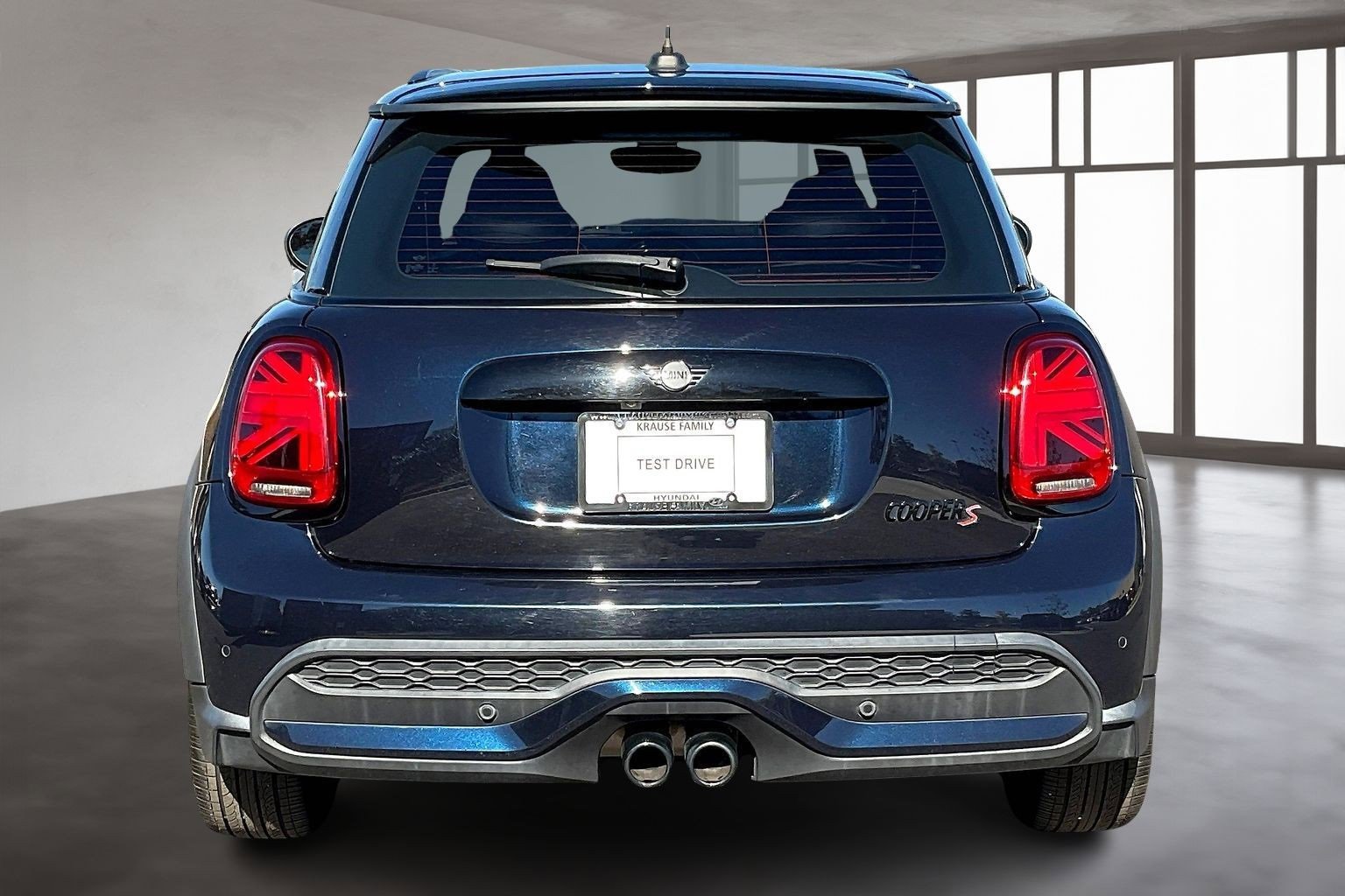 Used 2023 MINI Cooper S image 5