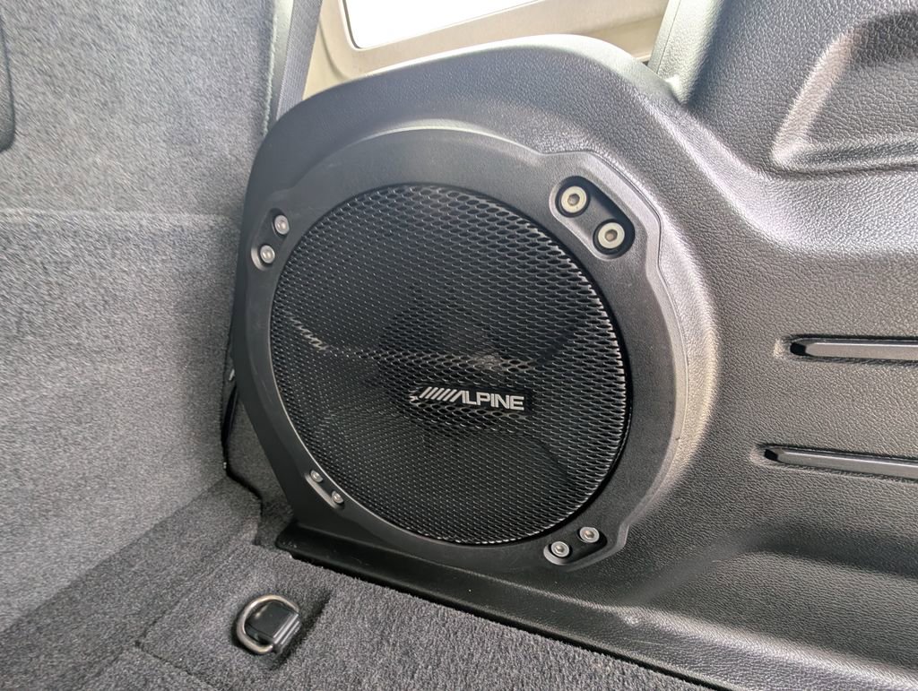 Used 2018 Jeep Wrangler Unlimited Rubicon AWD/4WD image 42