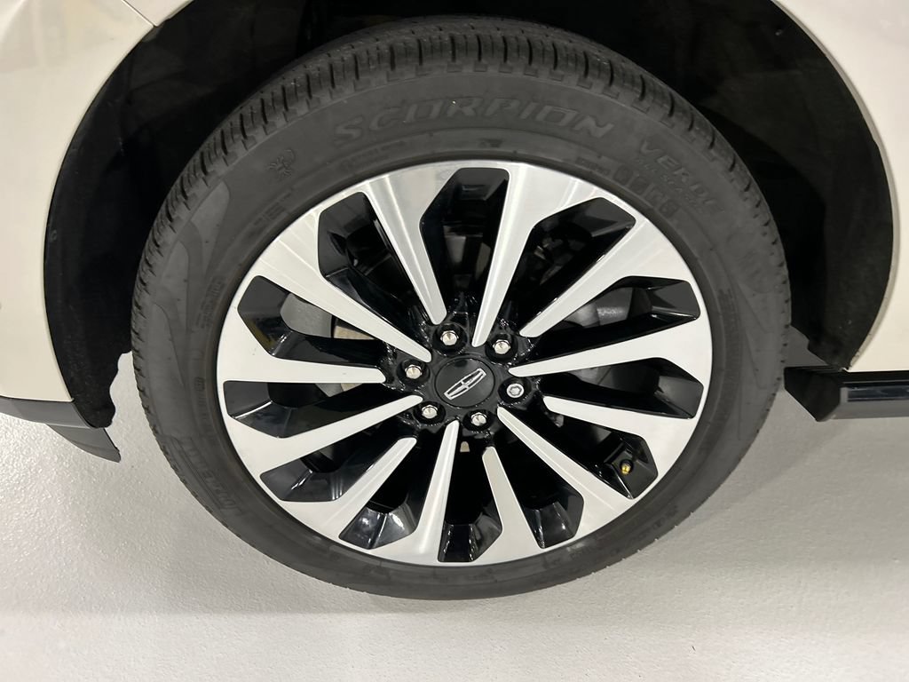 Used 2022 Lincoln Navigator L Reserve AWD/4WD image 8