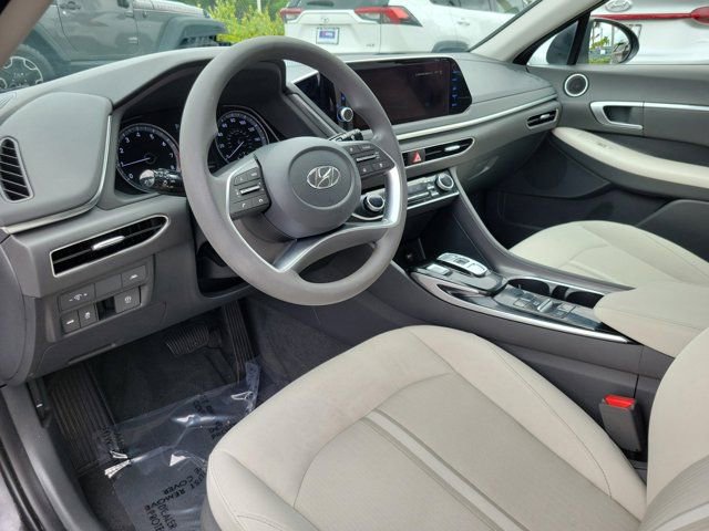 Certified 2023 Hyundai Sonata SEL w/ Cargo Package FWD image 9