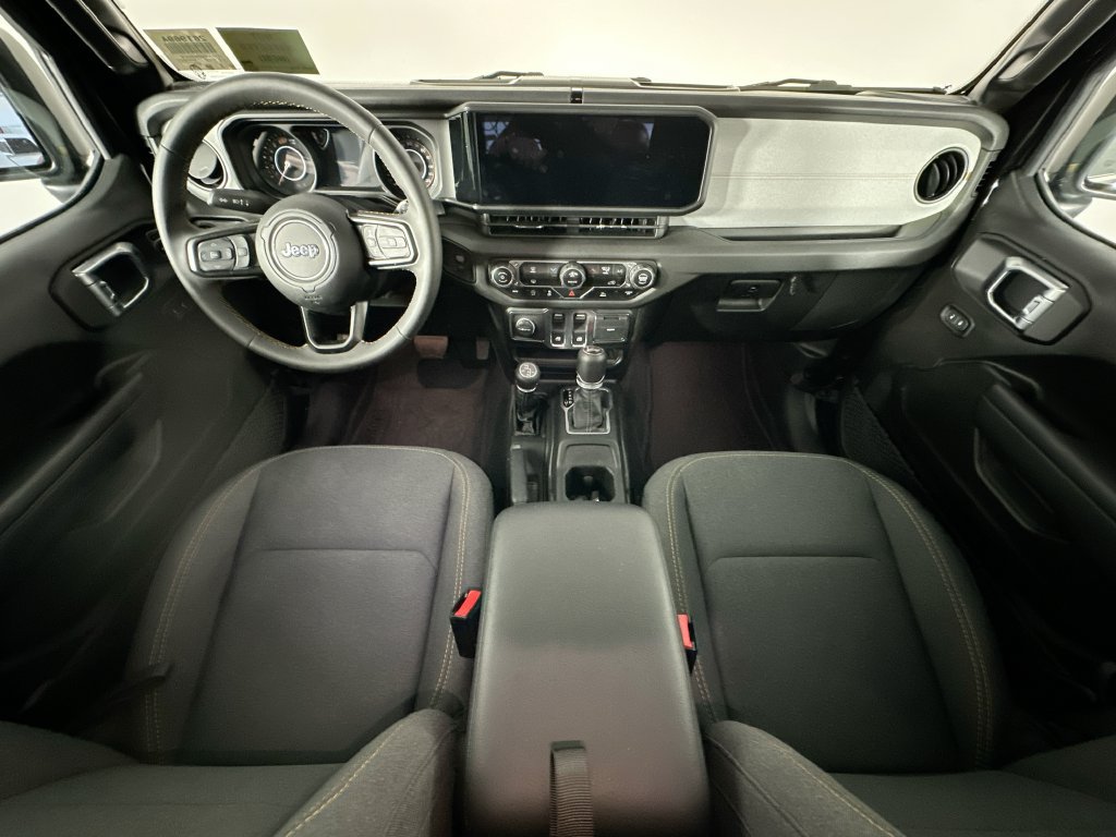 Used 2024 Jeep Wrangler Sport AWD/4WD image 10