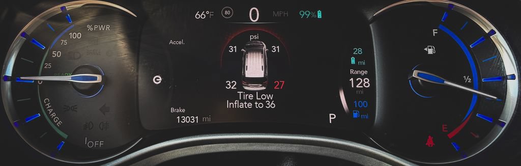 Used 2017 Chrysler Pacifica Touring Plus FWD image 8