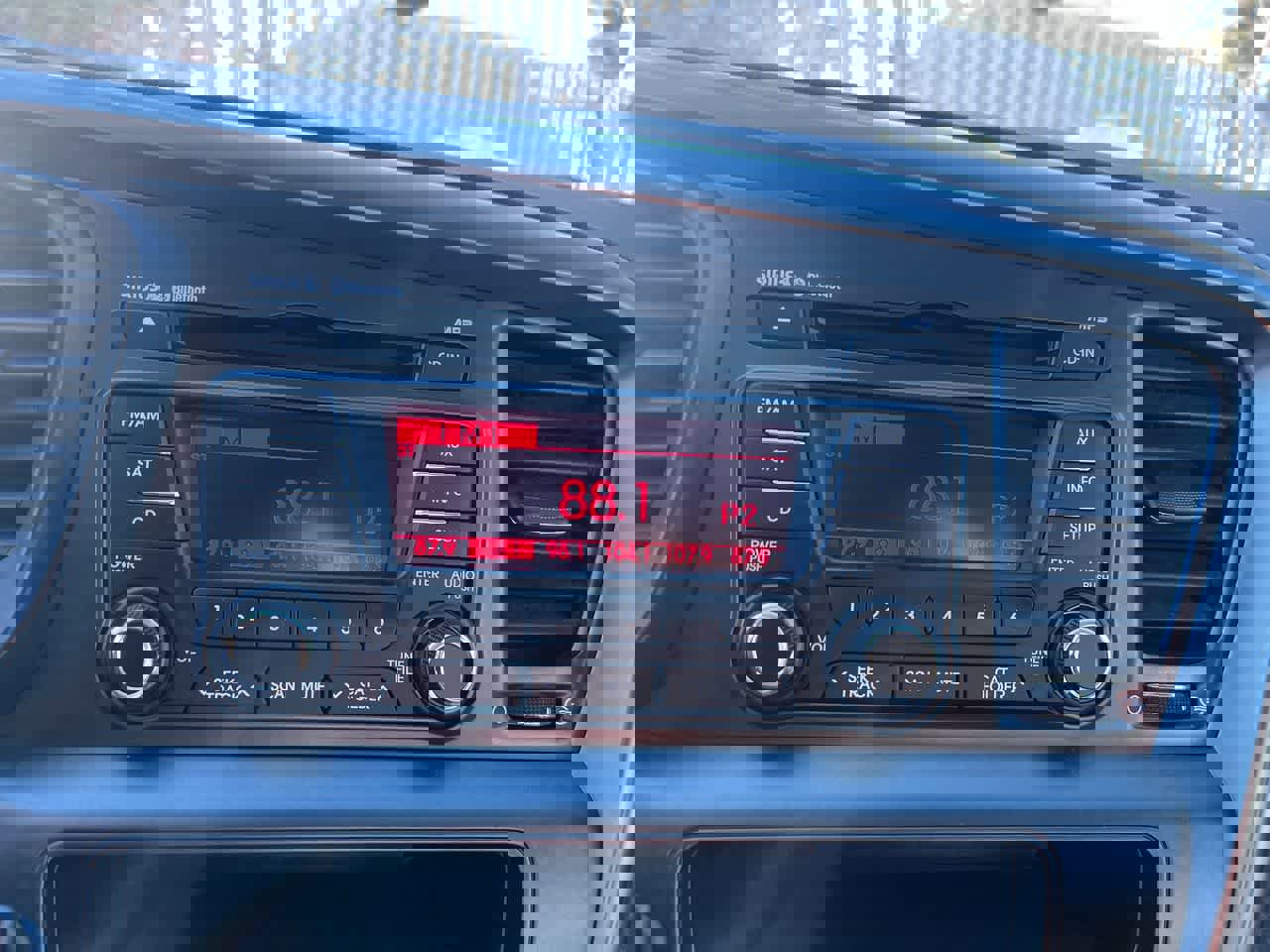 Used 2013 Kia Optima LX image 16