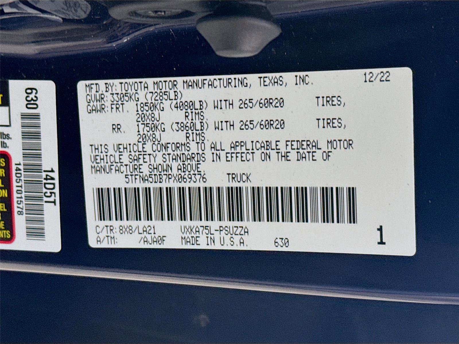 Used 2023 Toyota Tundra Platinum AWD/4WD image 28