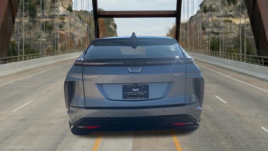 New 2026 Cadillac Lyriq V image 8