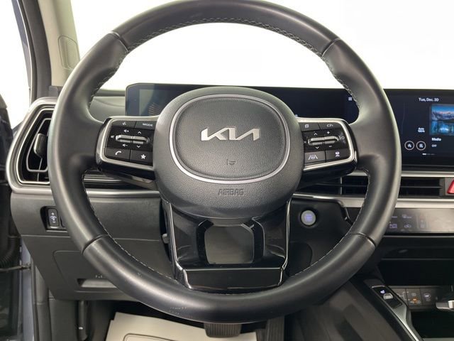 Used 2024 Kia Sorento S image 20