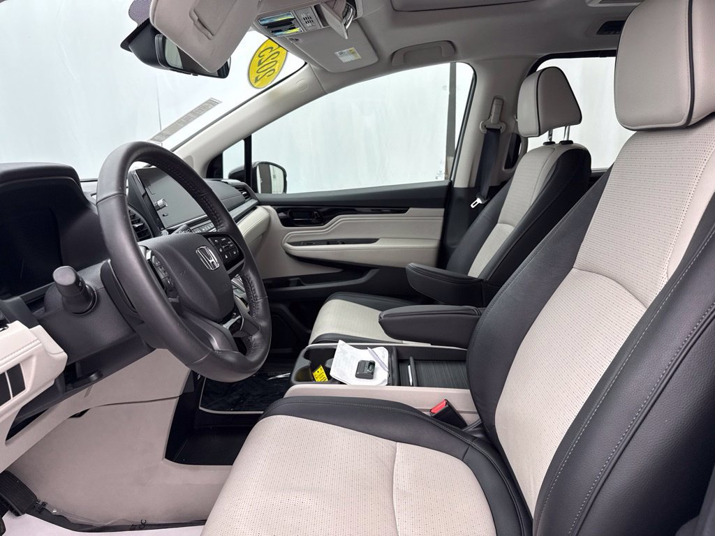 Certified 2025 Honda Odyssey Elite image 16