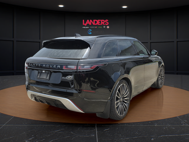 Used 2022 Land Rover Range Rover Velar R-Dynamic S AWD/4WD image 2