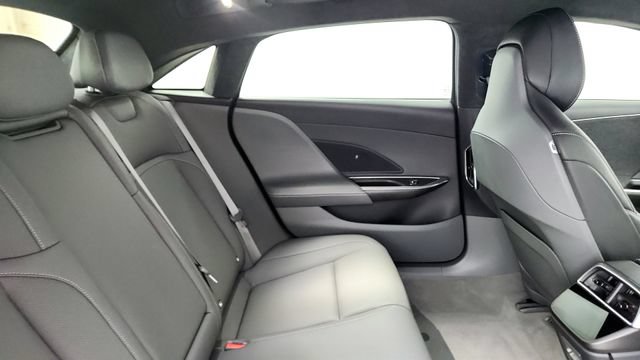 Used 2024 Lucid Air Pure RWD image 42