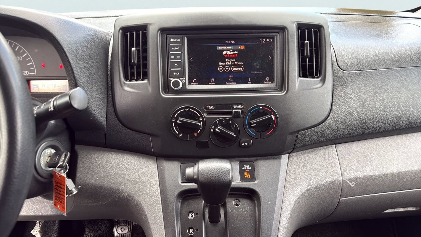 Used 2020 Nissan NV200 S FWD image 10