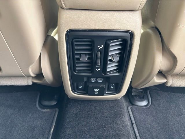 Used 2014 Jeep Grand Cherokee Limited w/ Luxury Group II RWD image 14