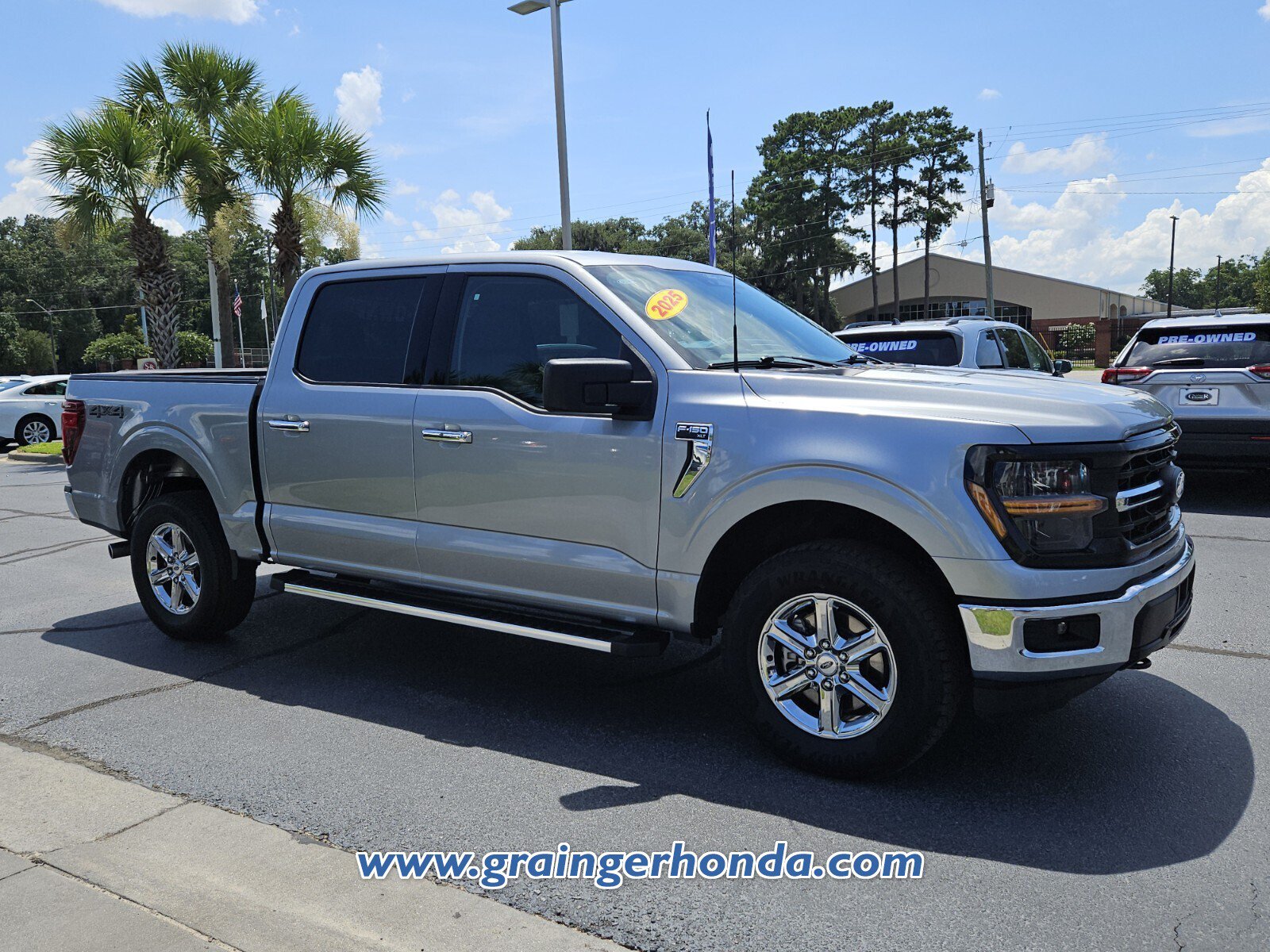 Used 2025 Ford F150 XLT w/ Equipment Group 301A Standard AWD/4WD image 7