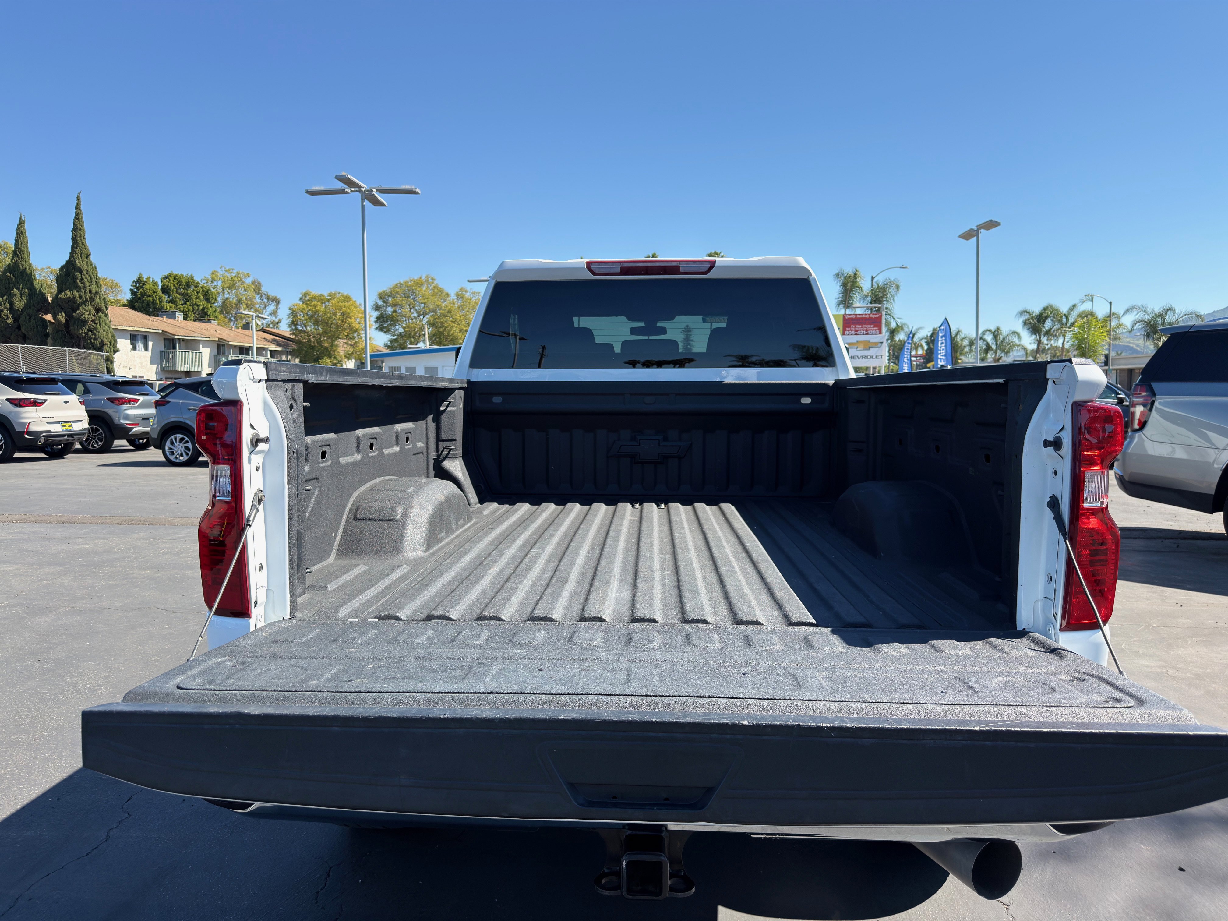 Used 2022 Chevrolet Silverado 2500 LT w/ Convenience Package image 18