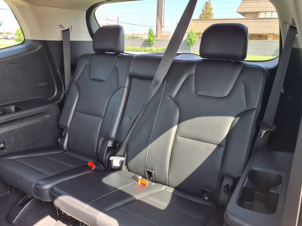 Used 2024 Kia Telluride LX FWD image 21
