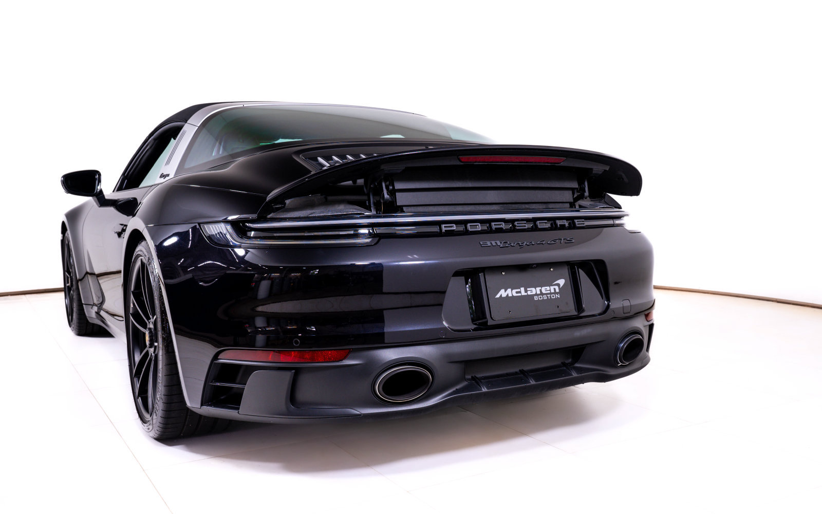 Used 2022 Porsche 911 Targa 4 GTS w/ Premium Package AWD/4WD image 10