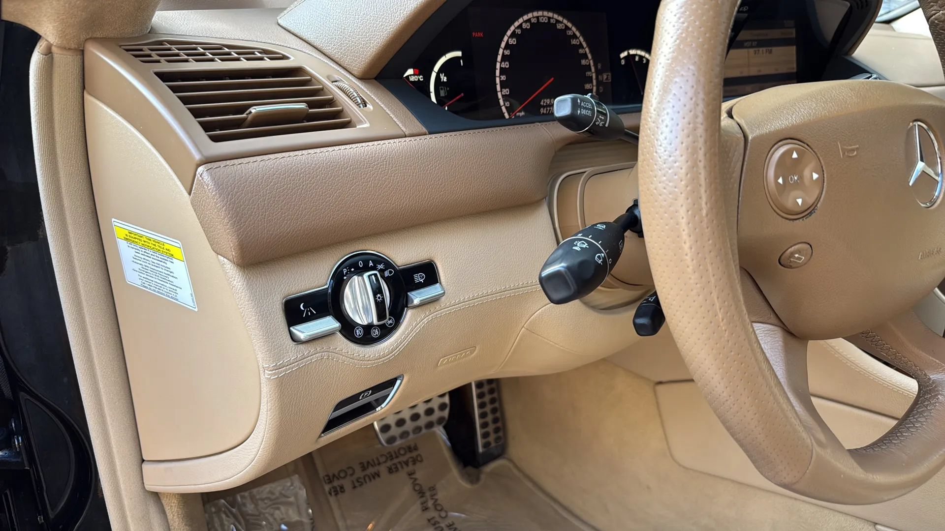 Used 2008 Mercedes-Benz CL 63 AMG image 32