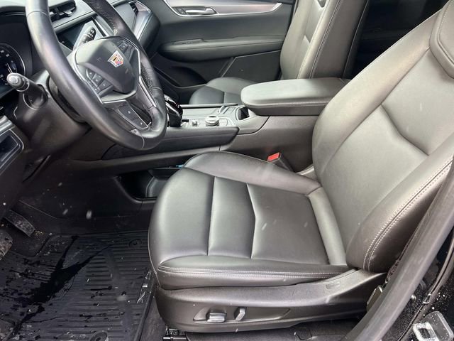 Used 2023 Cadillac XT5 Luxury image 21