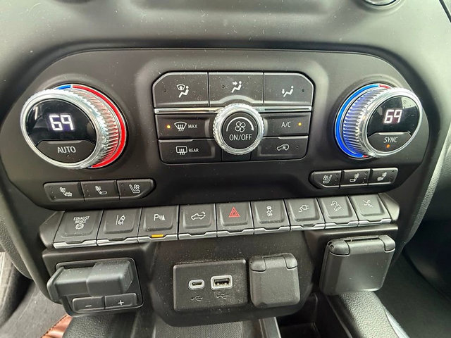 Used 2023 GMC Sierra 2500 AT4 w/ AT4 Premium Plus Package AWD/4WD image 40