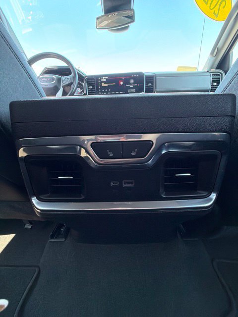 Used 2022 GMC Sierra 1500 SLT w/ SLT Premium Plus Package AWD/4WD image 24