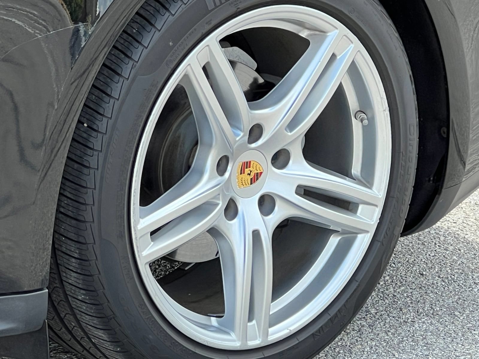 Certified 2018 Porsche Panamera 4S AWD/4WD image 15