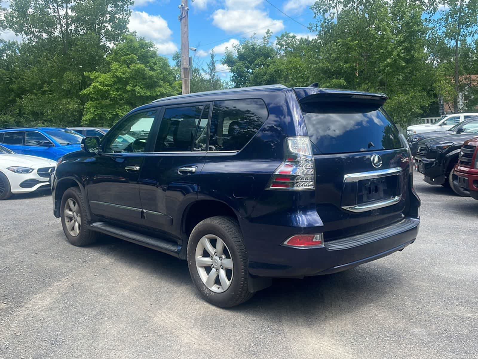 Used 2019 Lexus GX 460 AWD/4WD image 5