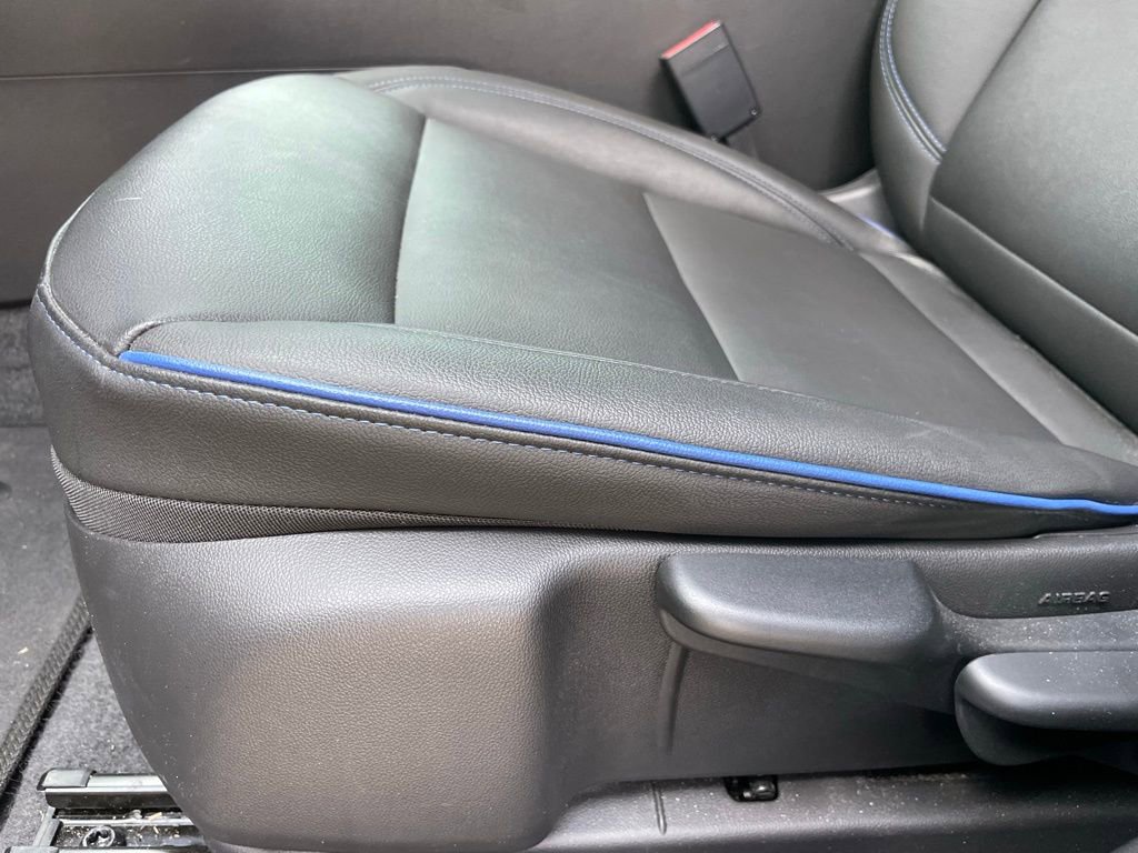 Used 2025 Buick Envista Sport Touring w/ Convenience II Package image 11