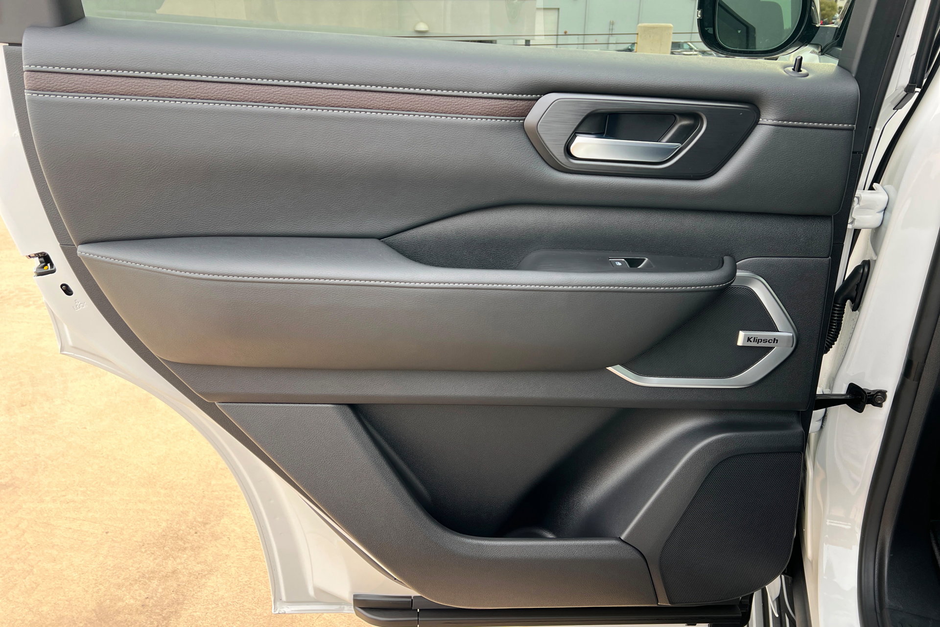 New 2026 Nissan Armada Platinum image 18